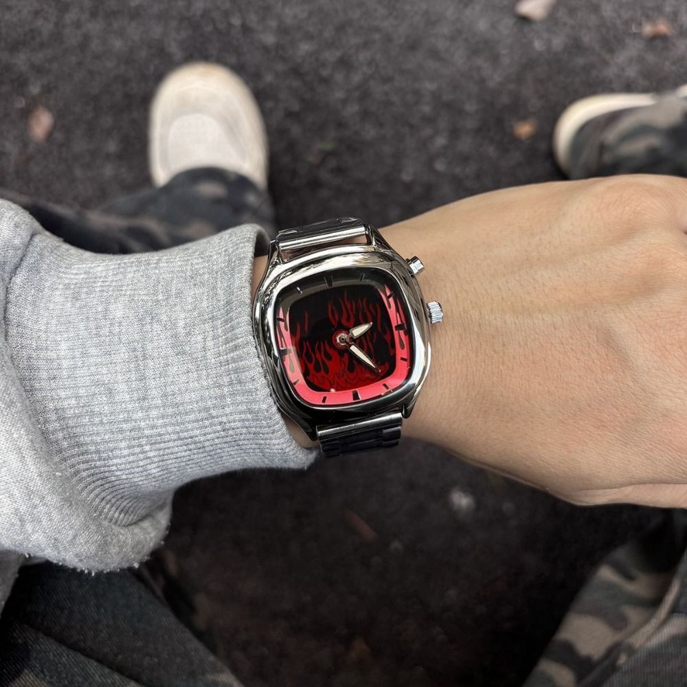Coole Y2K vintage horloges, mo - Vintage Fashion Bloggers recensie en prijs