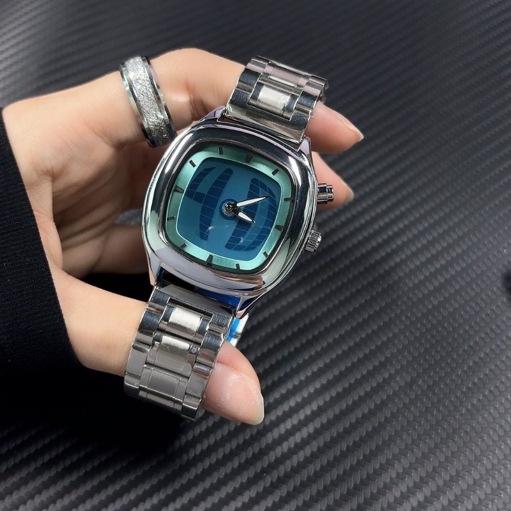 Coole Y2K Vintage Horloges Mod - Vintage Fashion Bloggers recensie en prijs