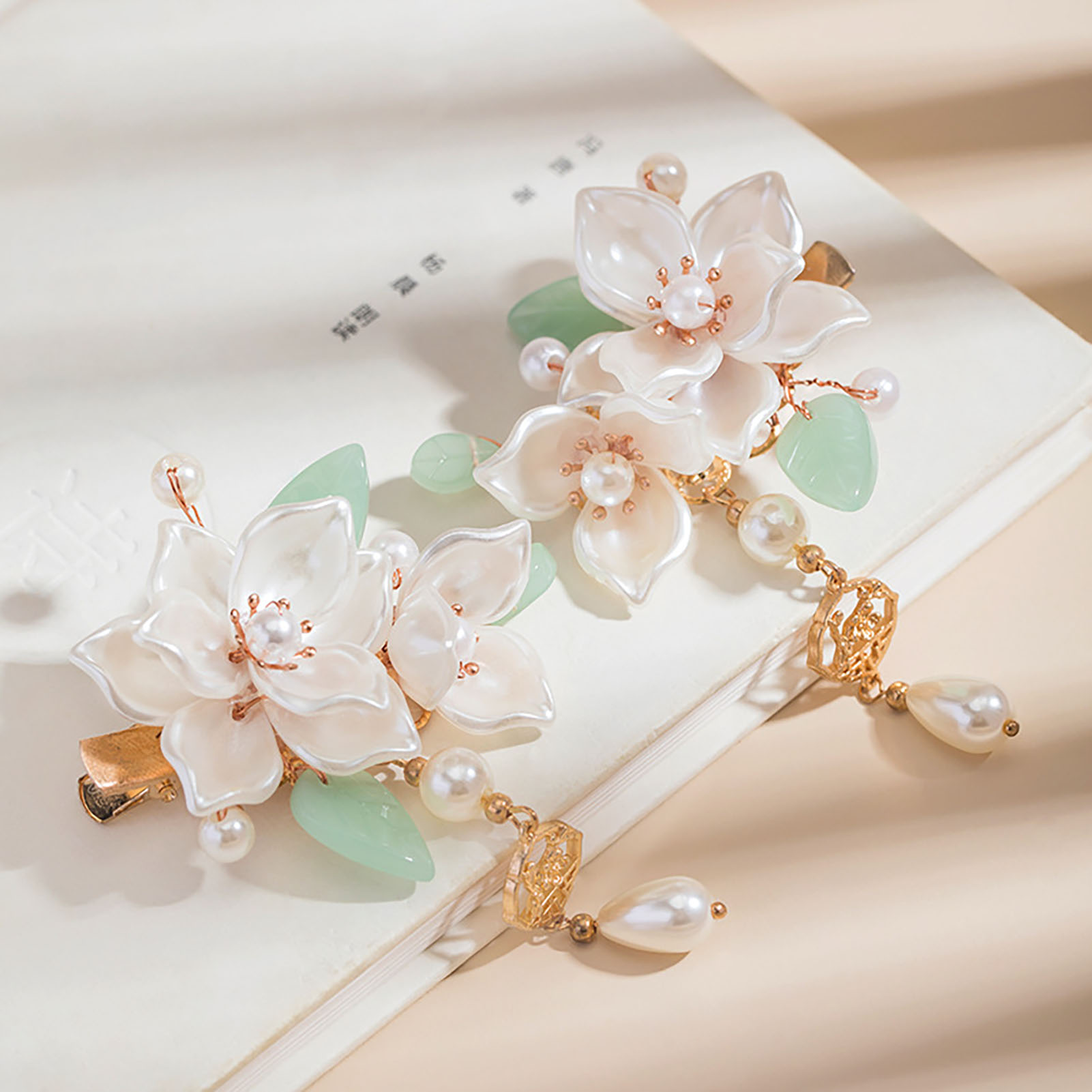 Vintage Camellia Haarclip Eleg - Vintage Fashion Guild recensie en prijs